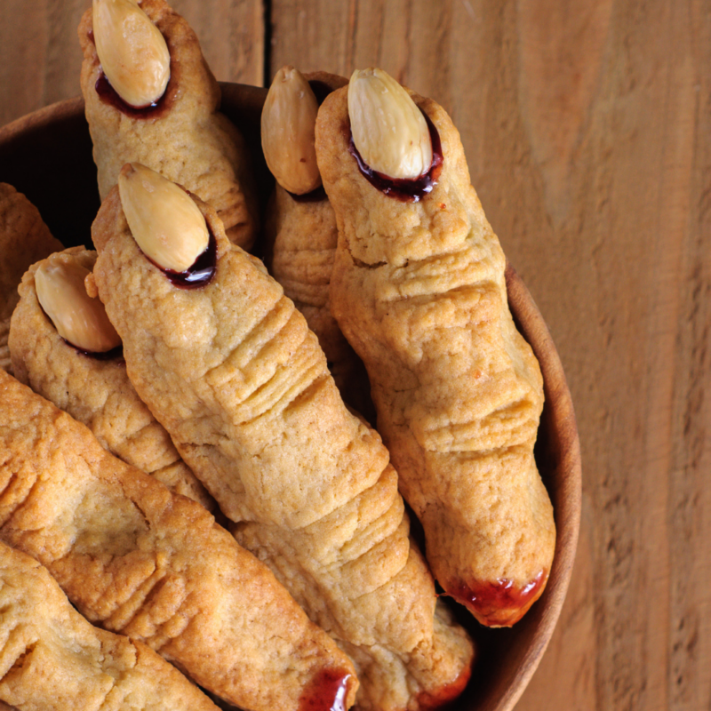 Spécial Halloween - Doigts de sorcières, Sauce fruits rouges