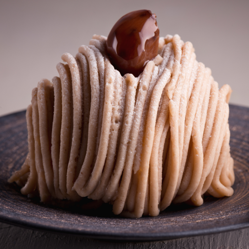Mon P’tit Mont-Blanc : Meringue croustillante, chantilly vanillée et crème de marrons